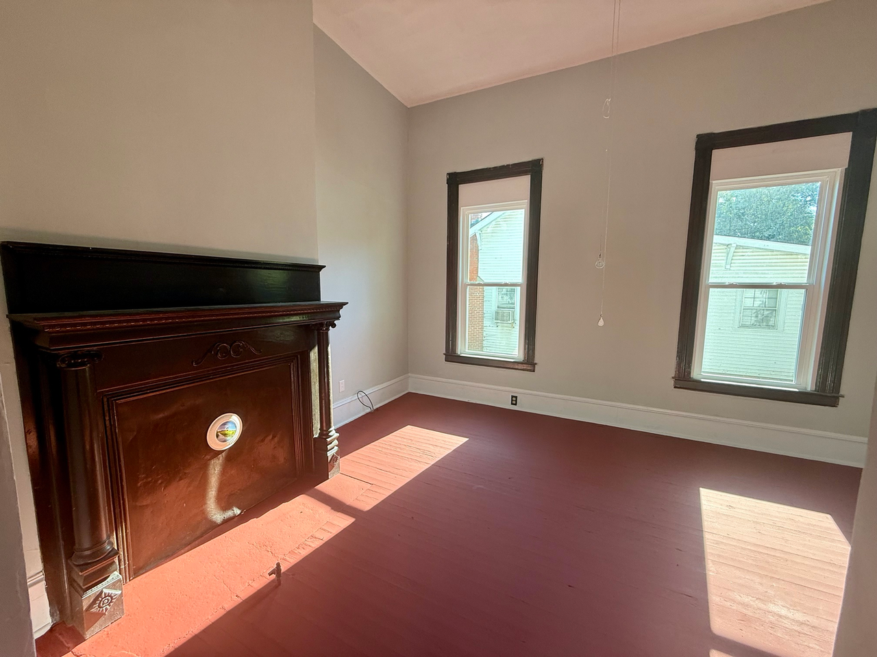 215 W Bryant St #A - Photo 7 of 10