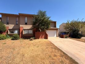 2627 2627 Shorebridge Ave - Photo 1 of 1