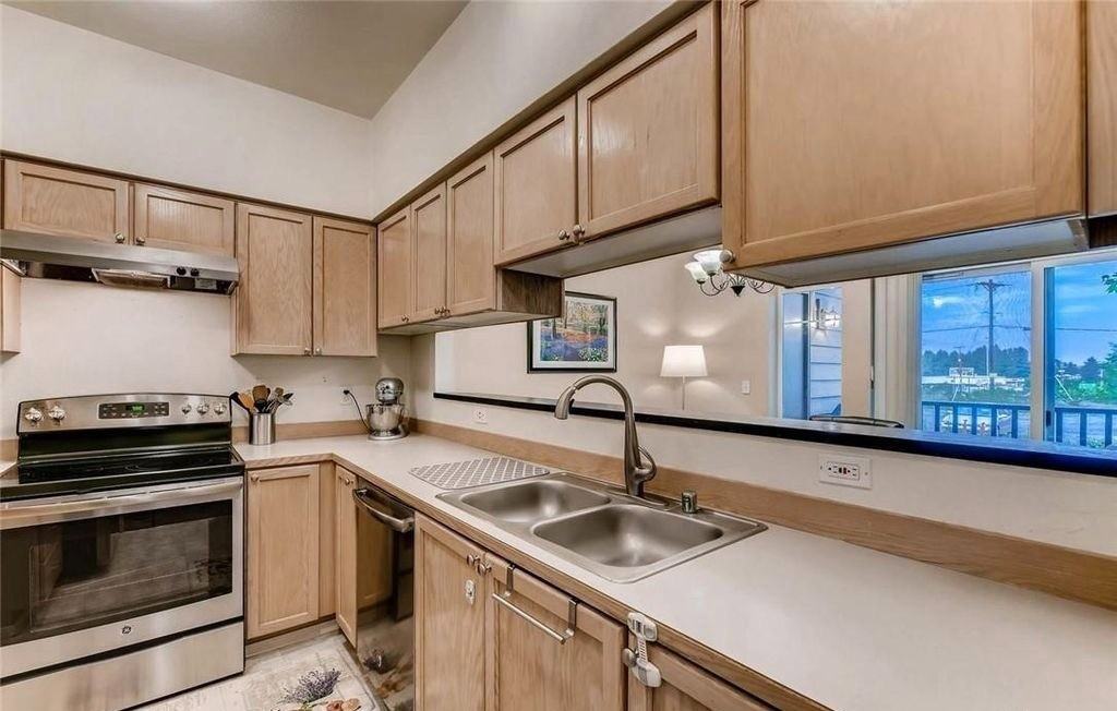 18930 Bothell Everett Hwy #G204 - Photo 6 of 11