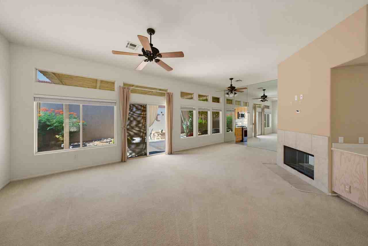 9 Pristina Ct - Photo 6 of 37