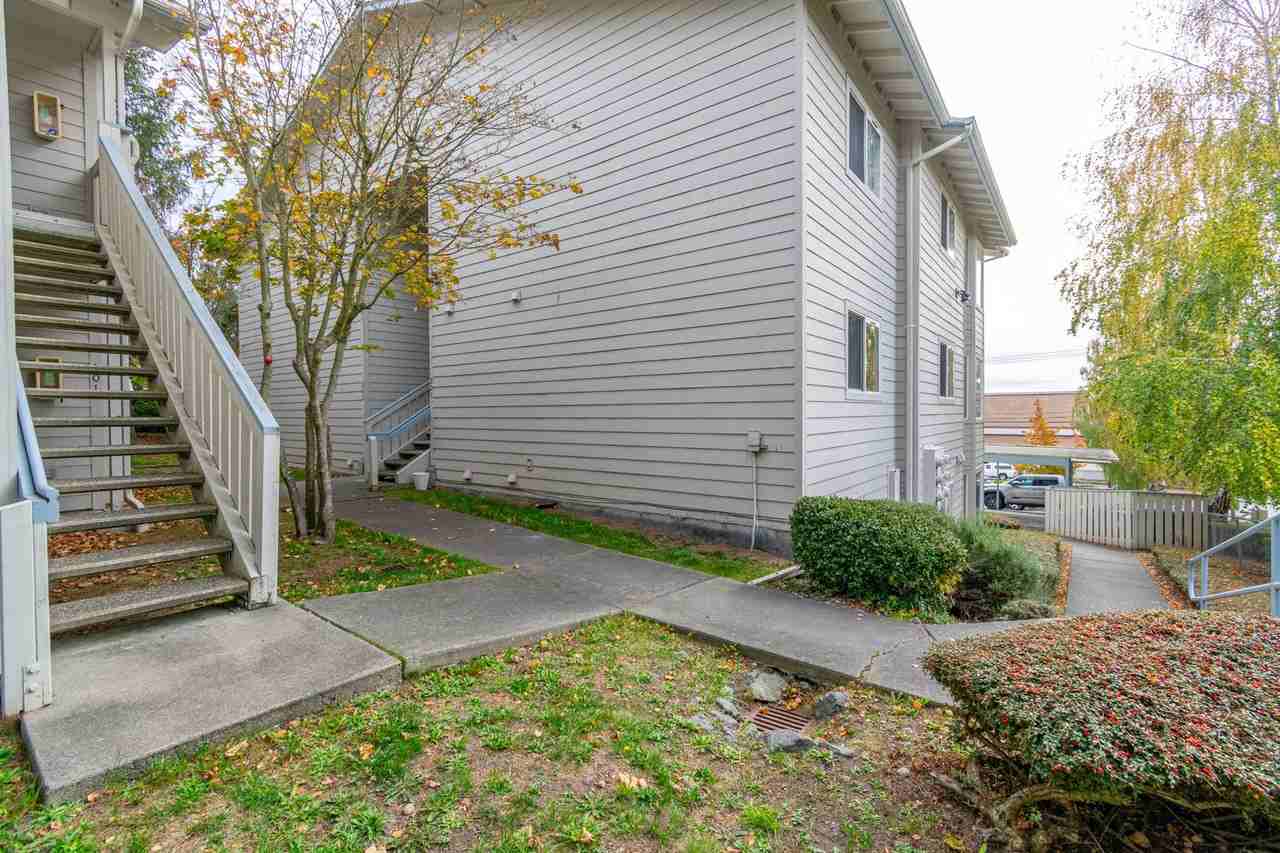 320 Se Barrington Dr Apt A201 - Photo 6 of 25