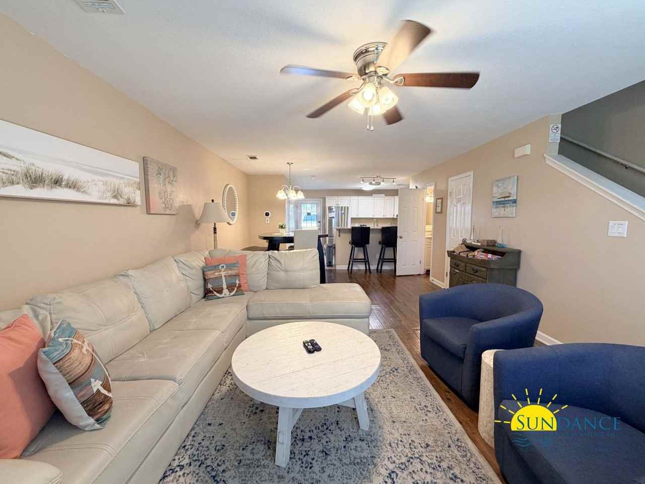 241 Ellis Rd - Photo 5 of 27