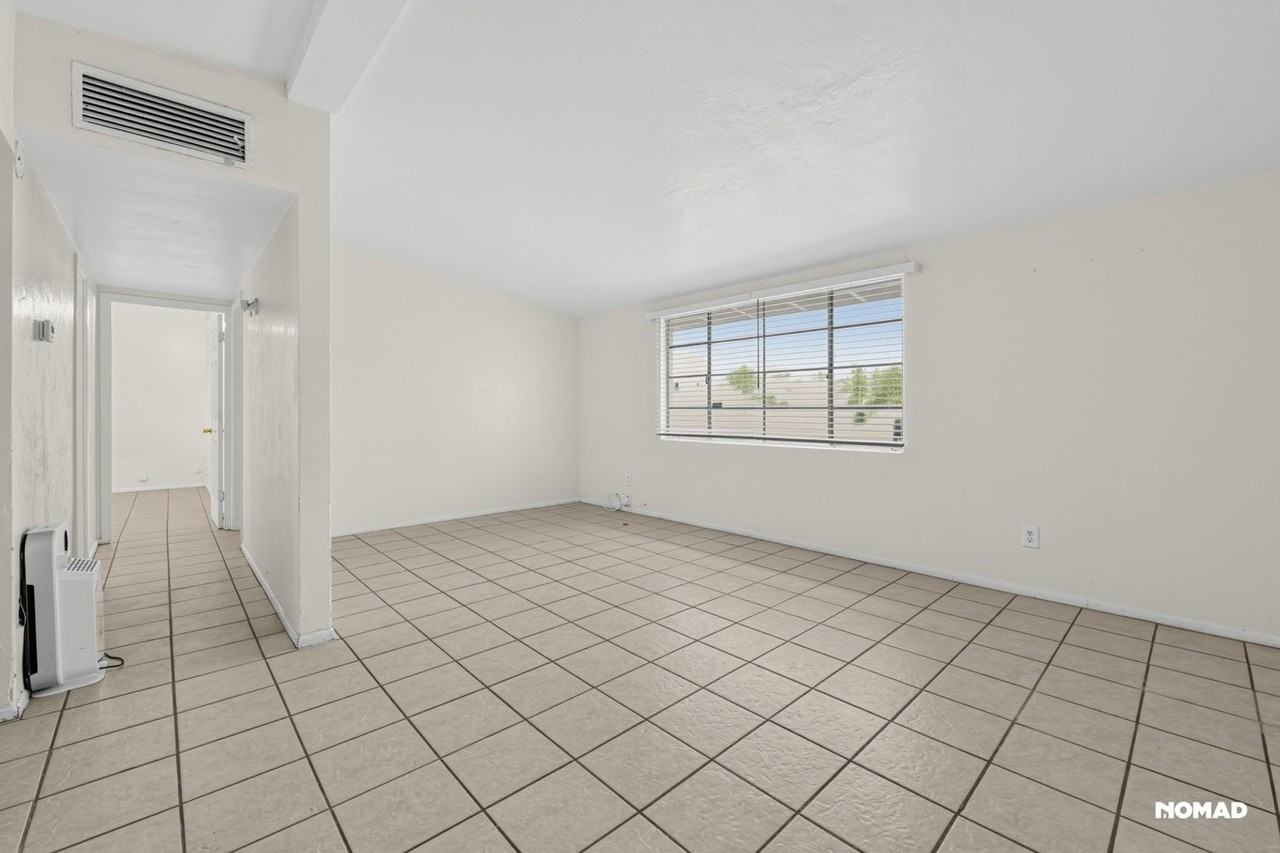 526 E Glenn St - Photo 7 of 31