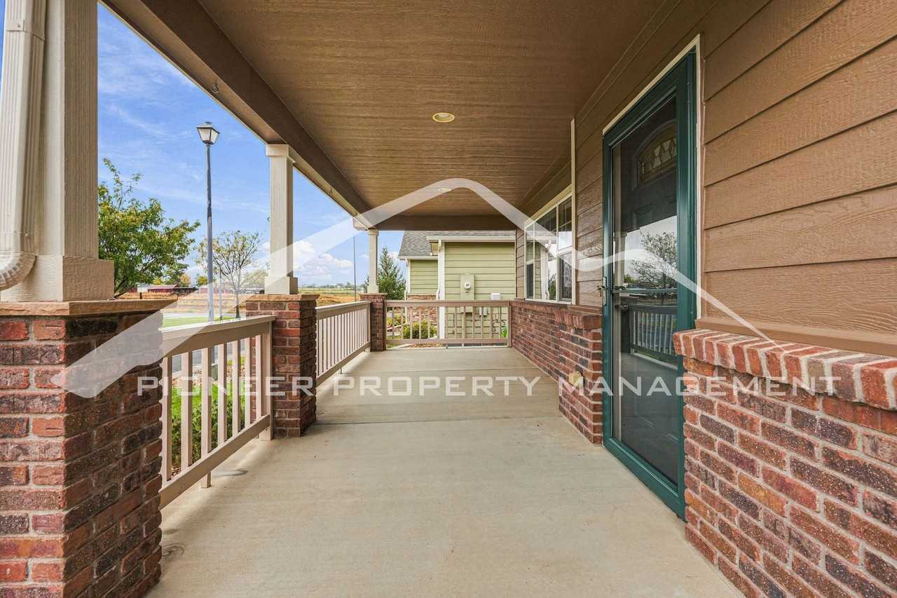 870 Humboldt Peak Ln - Photo 2 of 29