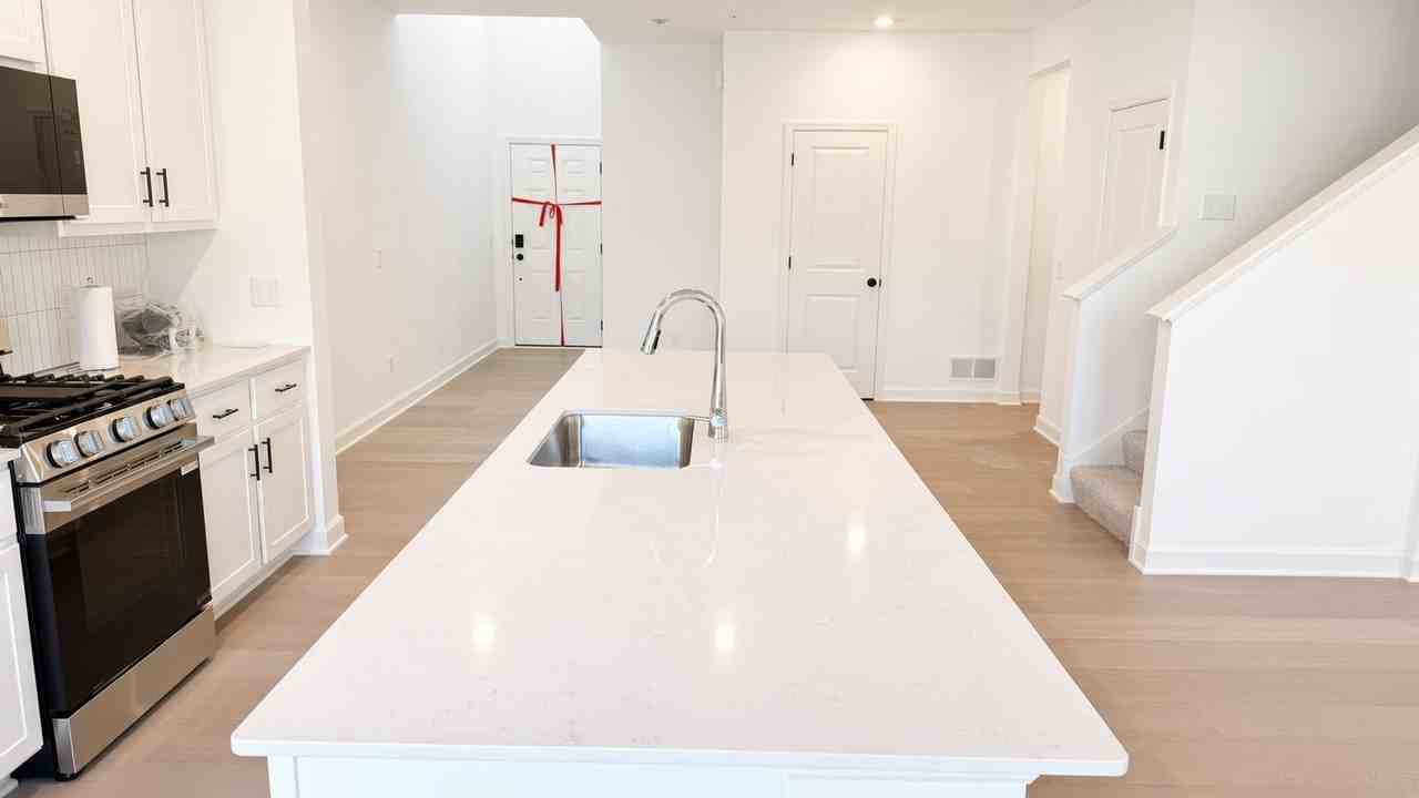 6186 205th St N - Photo 5 of 15