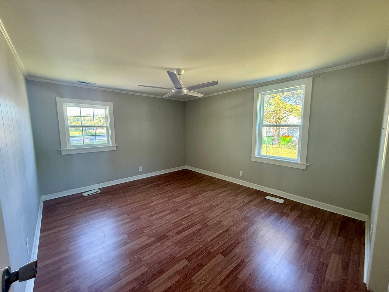 252 Craig St - Photo 7 of 14