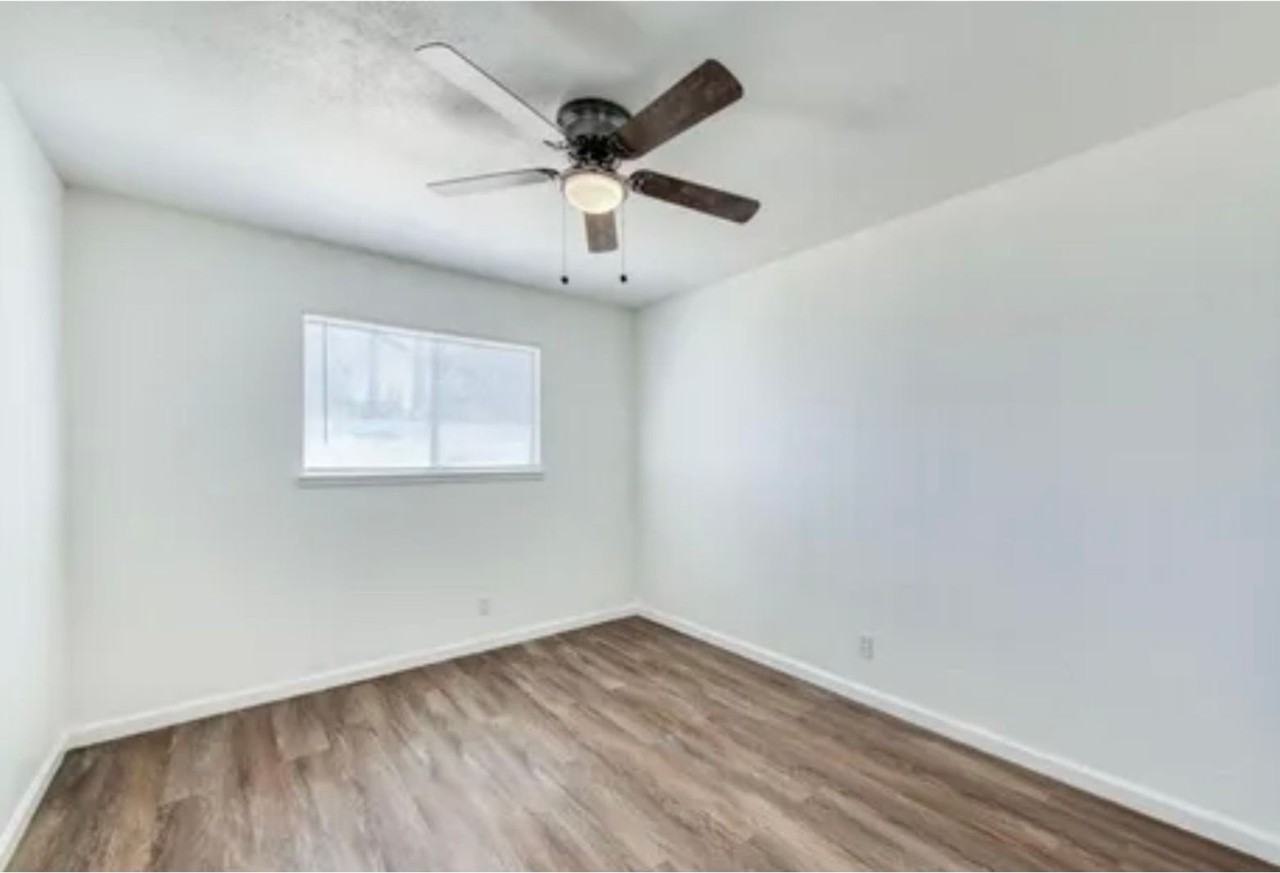 1838 S Whitney Ave - Photo 7 of 12