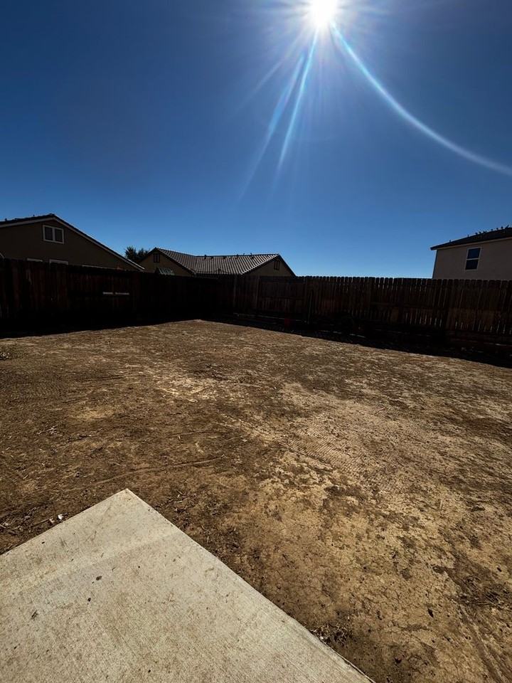 663 Pinelli Dr - Photo 6 of 22