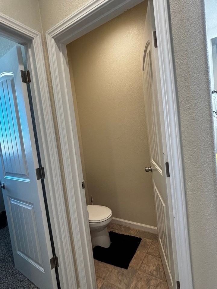 663 Pinelli Dr - Photo 7 of 22