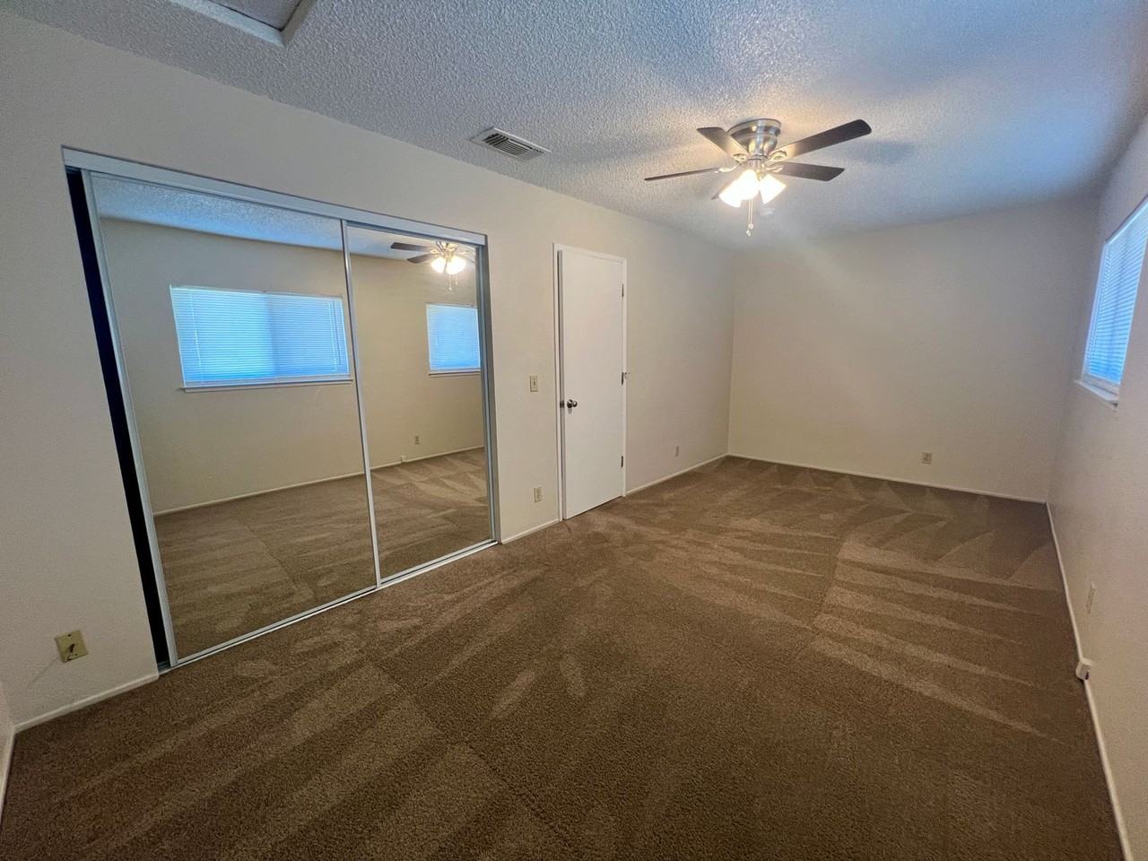 122 Amberidge Dr - Photo 6 of 14