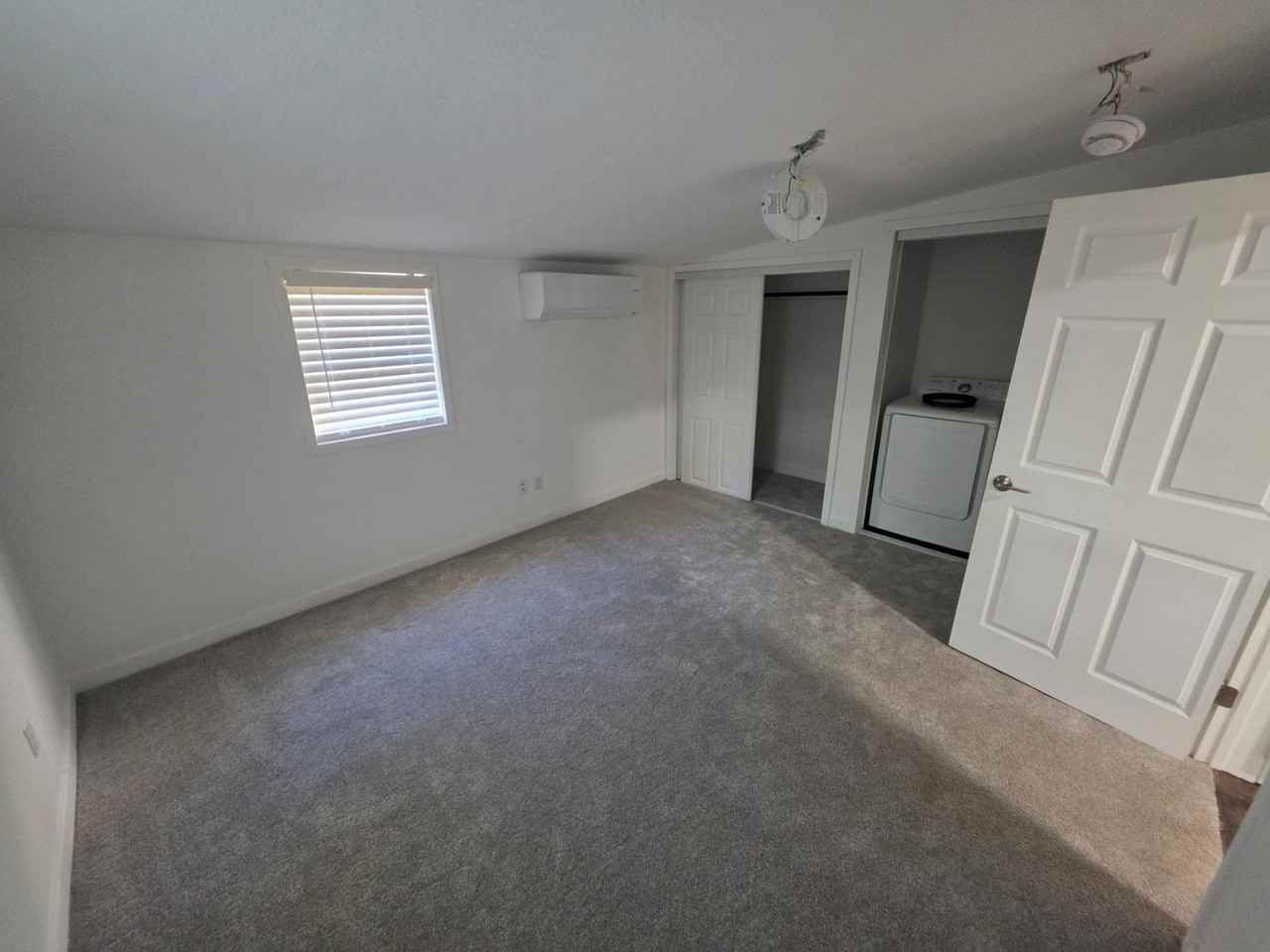 1271 Meade St - Photo 6 of 21