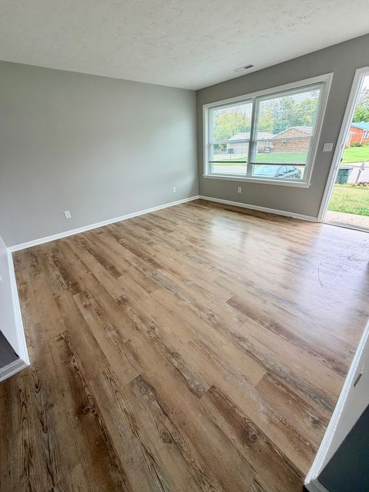 1000 Valley Farm Dr - Photo 3 of 14