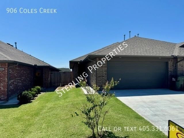 906 Coles Crk - Photo 3 of 37