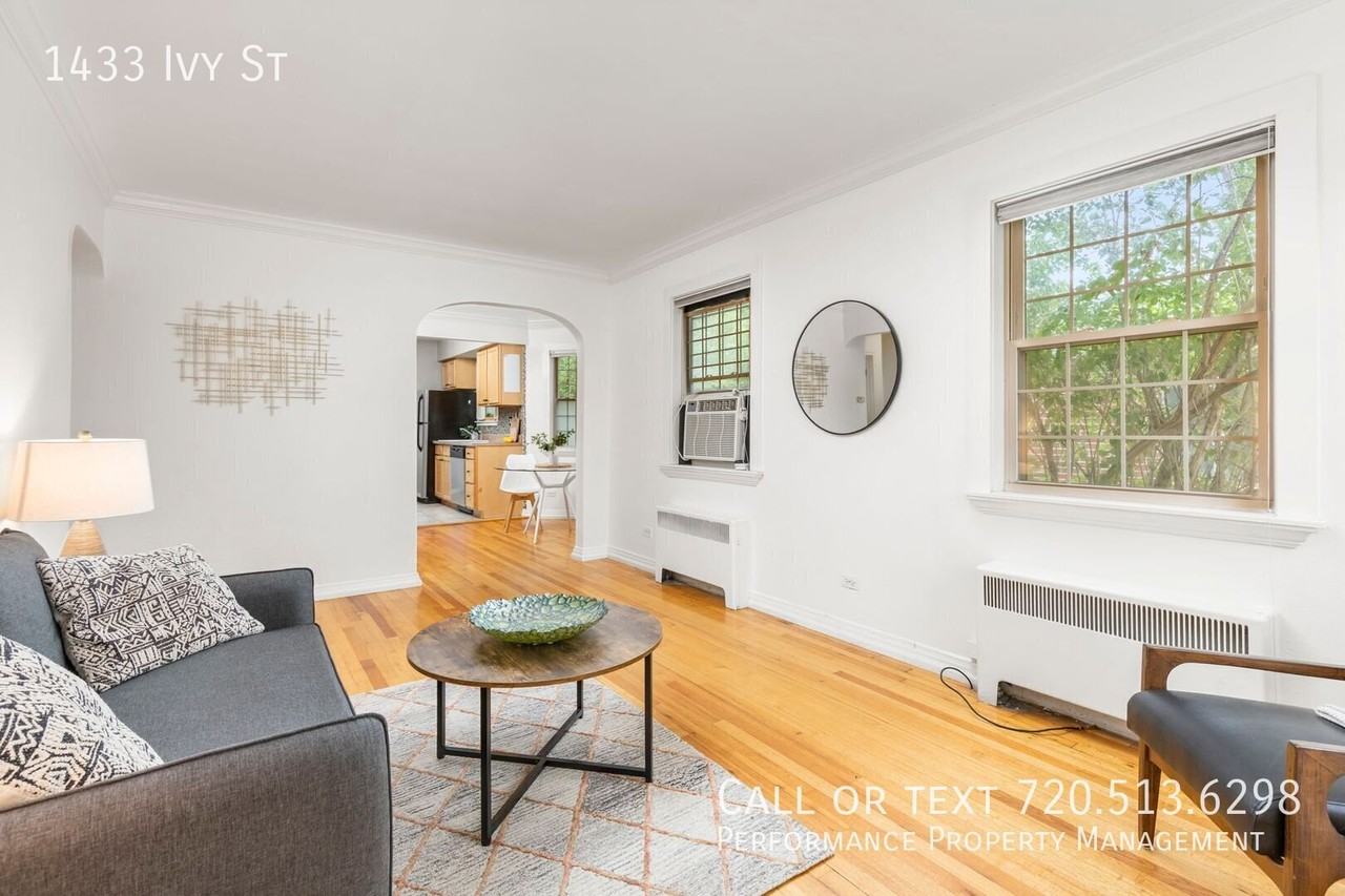 1433 Ivy St - Photo 2 of 15