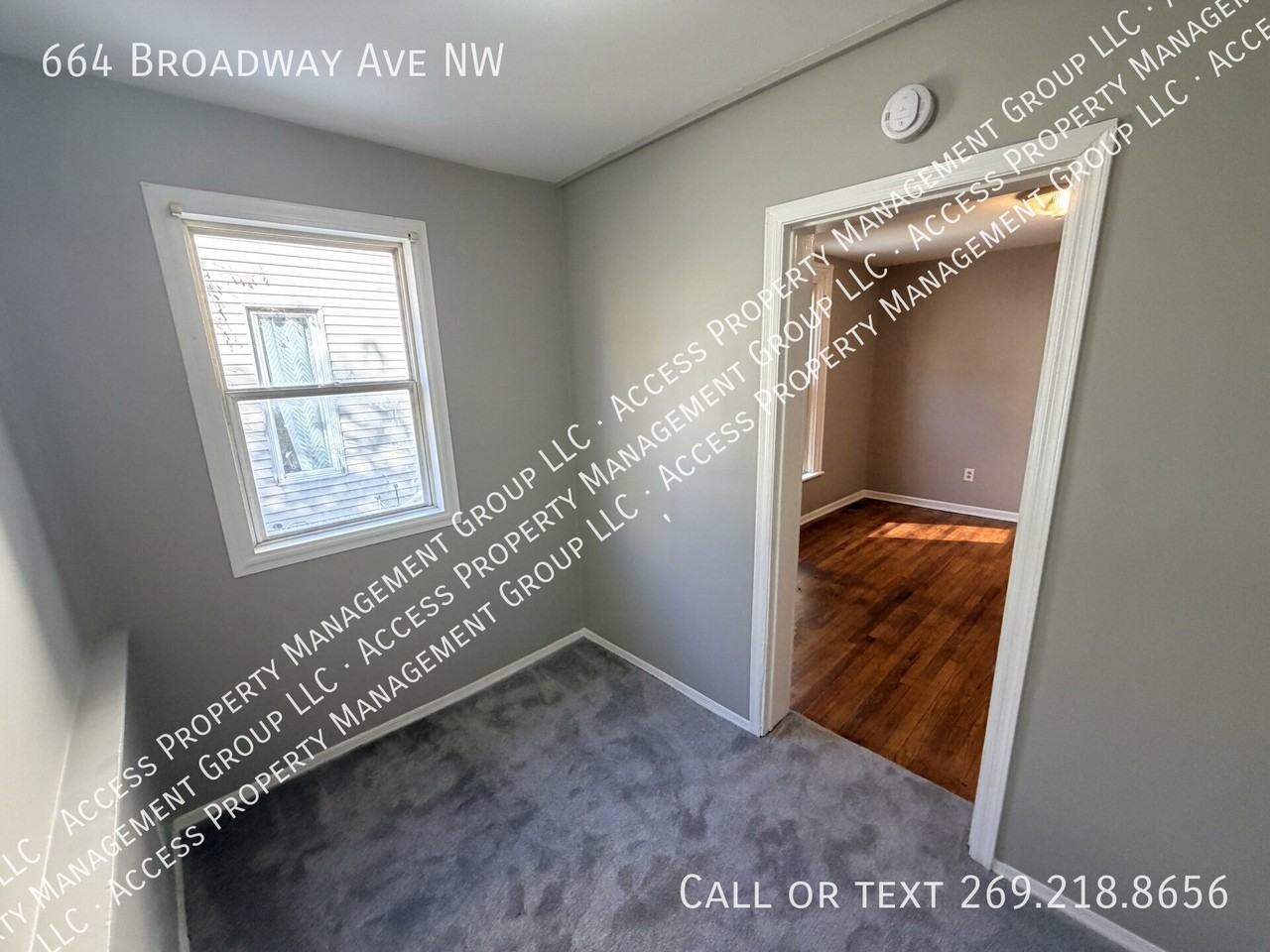 664 Broadway Ave Nw - Photo 5 of 31