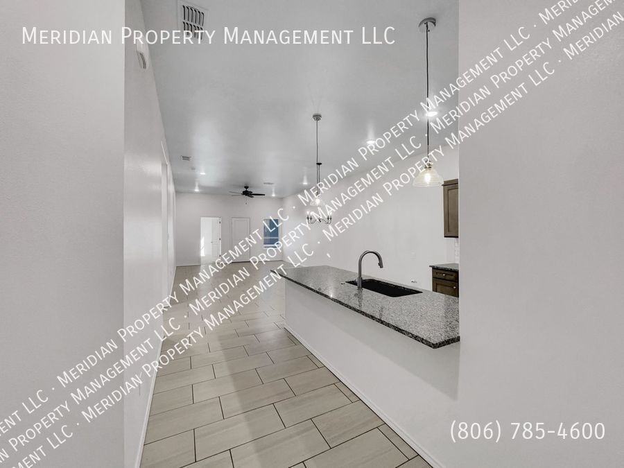 5825 Urbana Pl - Photo 3 of 31