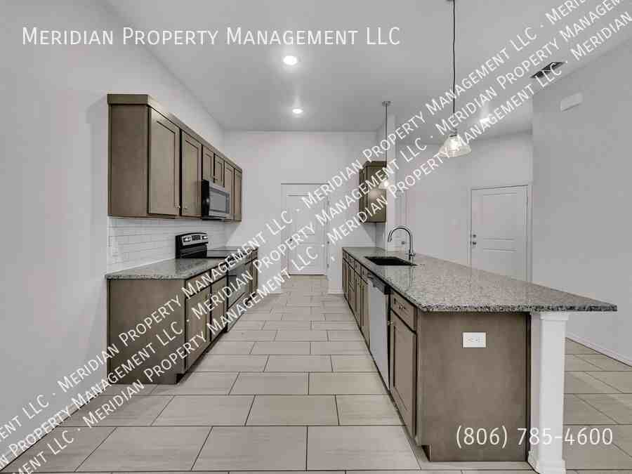 5825 Urbana Pl - Photo 4 of 31