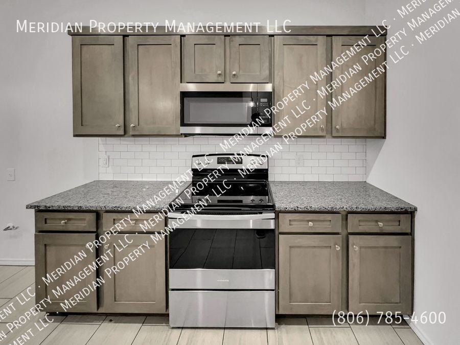 5825 Urbana Pl - Photo 7 of 31
