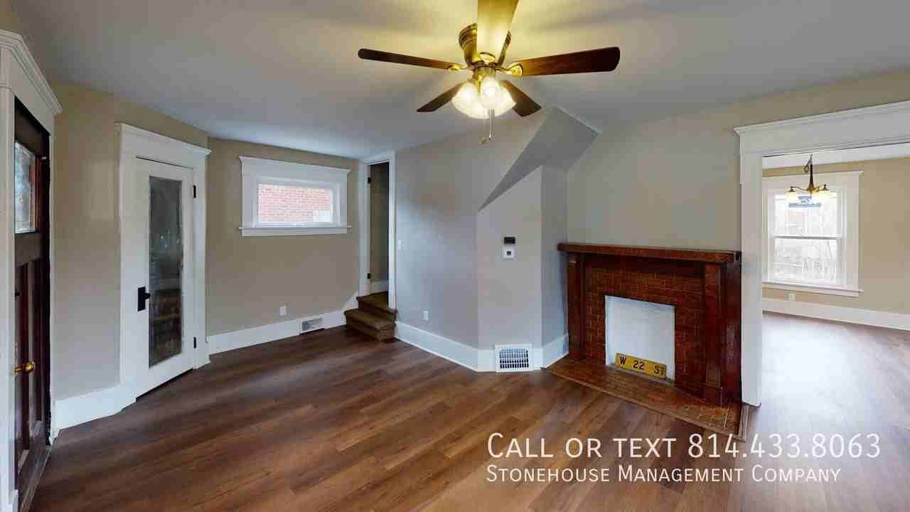 1104 W 23rd St - Photo 5 of 30