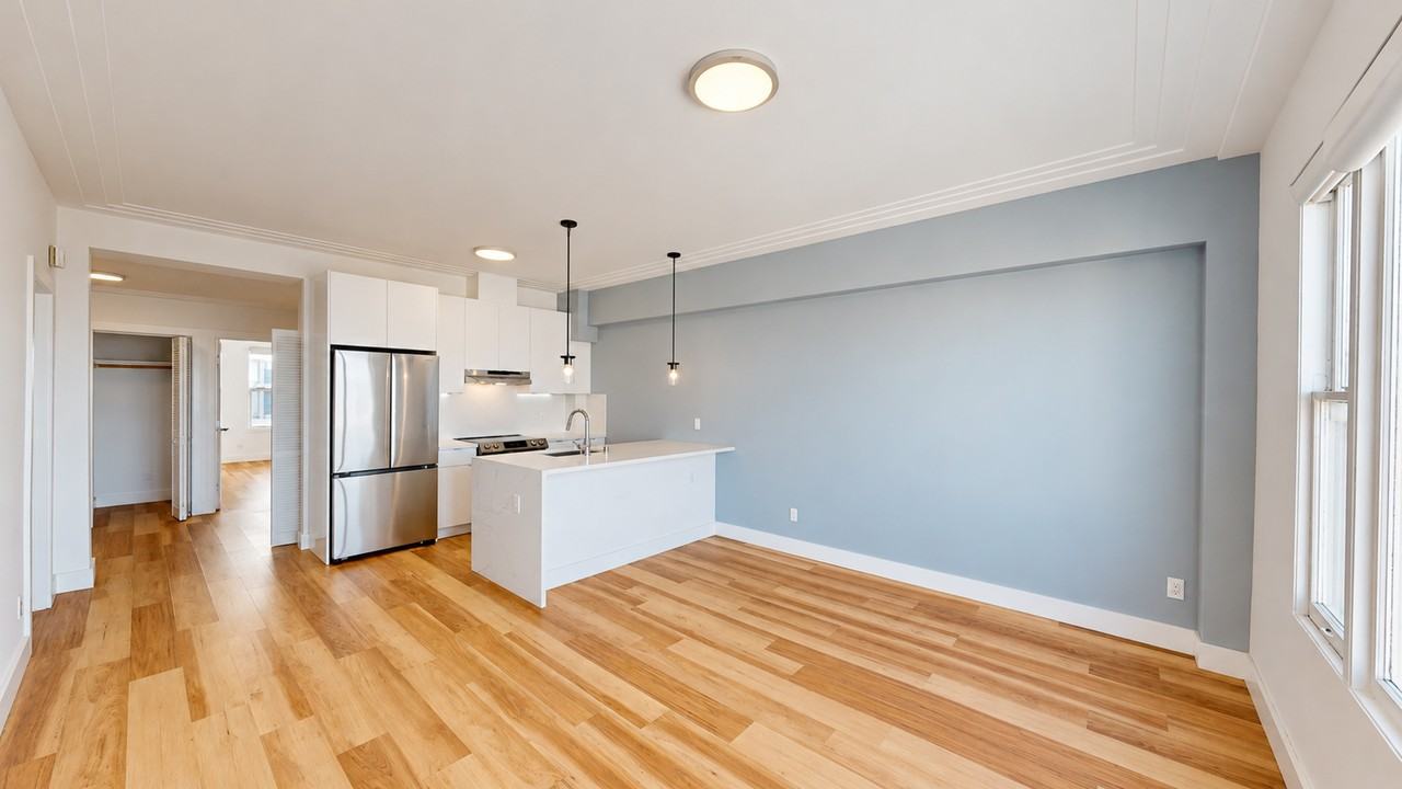 2110 Jackson St #504 - Photo 6 of 13