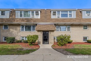 9907 W 58th St #2 - Photo 1 of 1