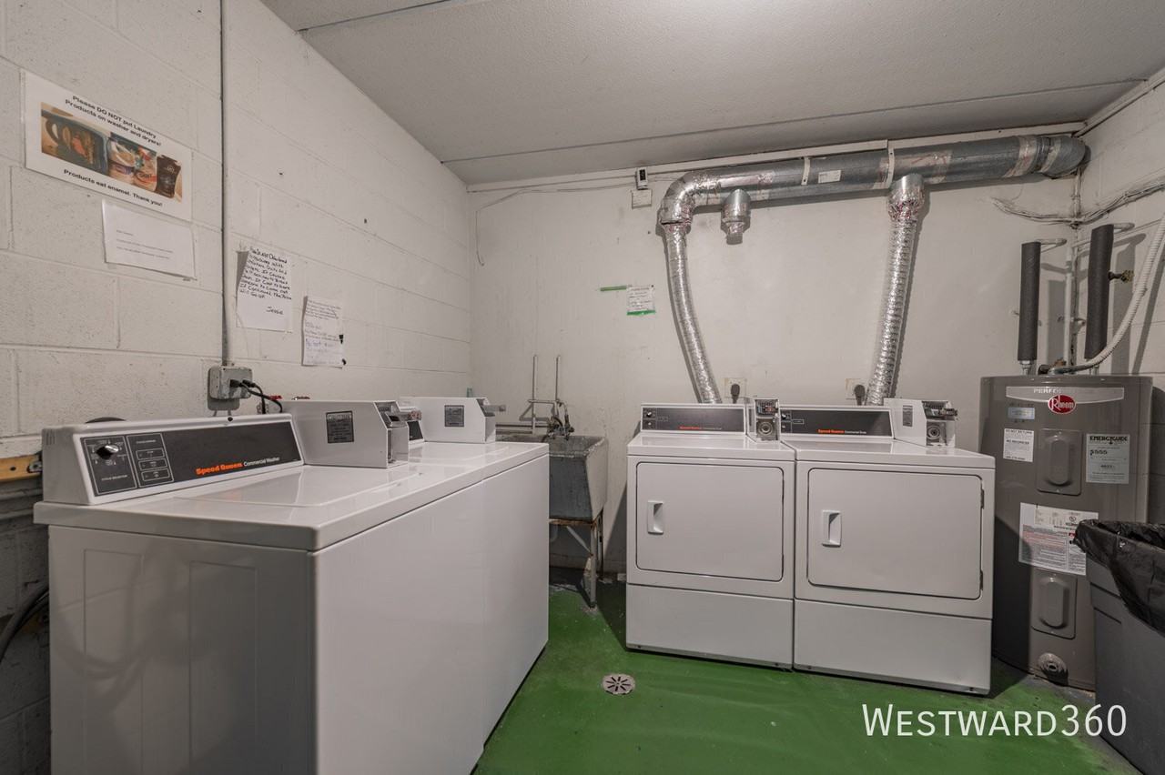 9907 W 58th St #2 - Photo 5 of 11
