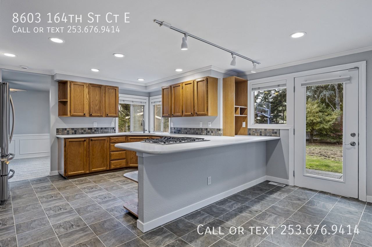 8603 164th Street Ct E - Photo 3 of 28
