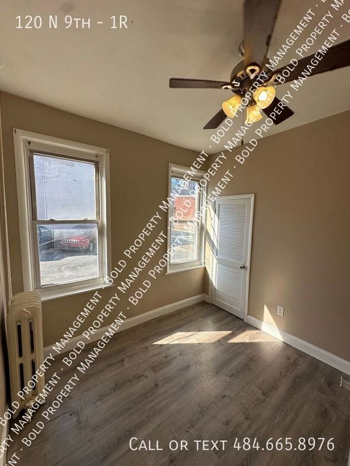 120 N 9th St #1R - Photo 3 of 8
