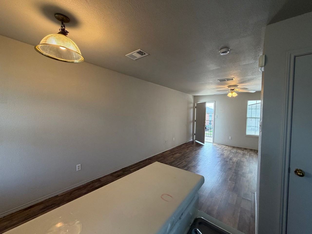 5705 Greengate Dr #C - Photo 4 of 11