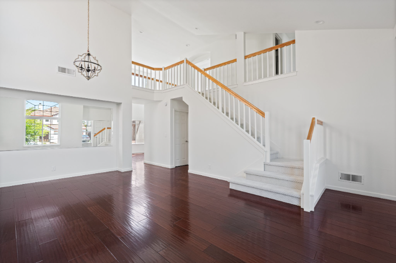 1666 Tupolo Dr - Photo 3 of 28