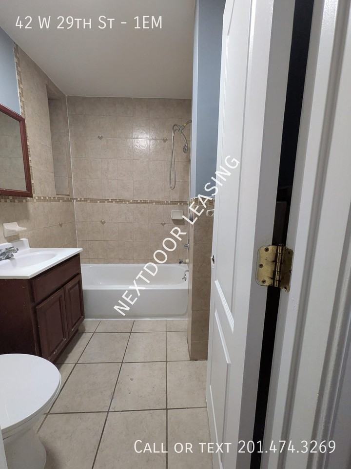 42 W 29th St #1EM - Photo 3 of 9