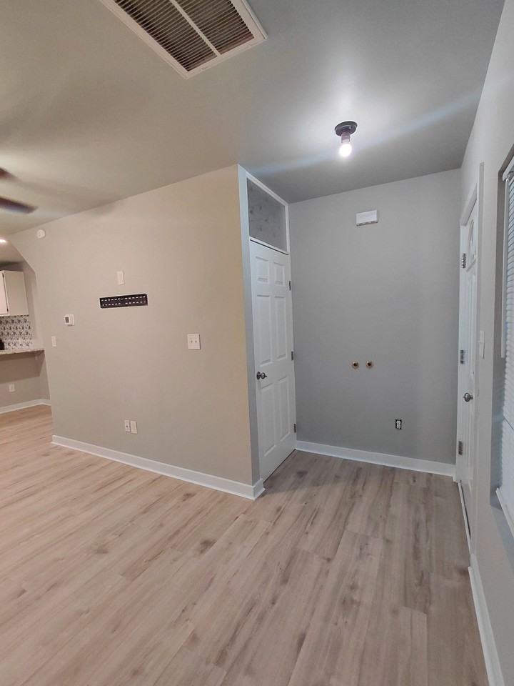 701 Walker Ave - Photo 6 of 24