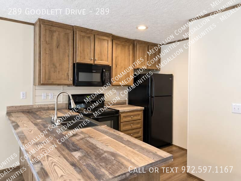 289 Goodlett Dr #289 - Photo 3 of 4