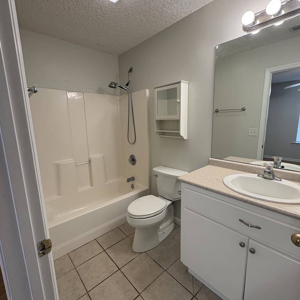 168 Drew Cir - Photo 7 of 14