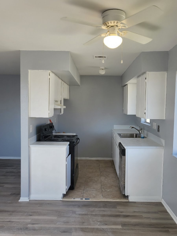 3451 20th St - Photo 3 of 12