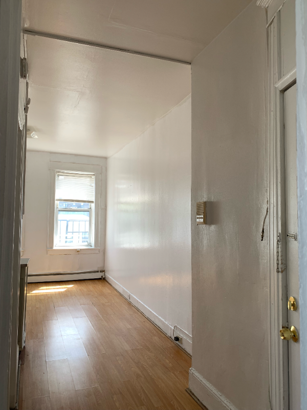 198 Delaware Ave #4L - Photo 7 of 10