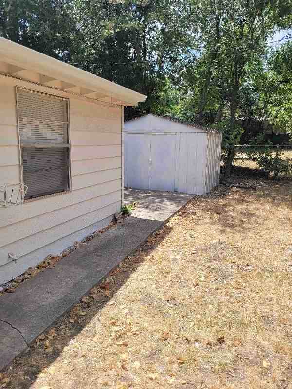 1803 N 22nd St - Photo 2 of 12