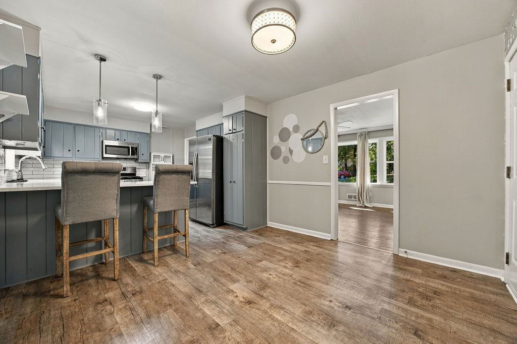 3528 Pin Oak Cir - Photo 5 of 28