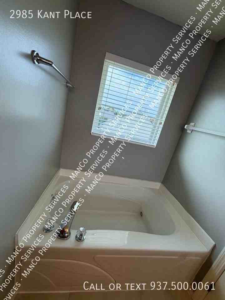 2985 Kant Pl - Photo 5 of 20