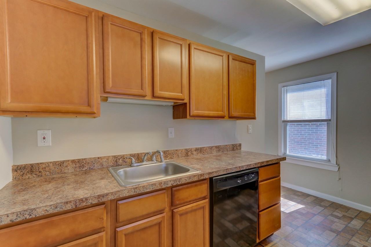 126 Porter St #2 - Photo 7 of 20