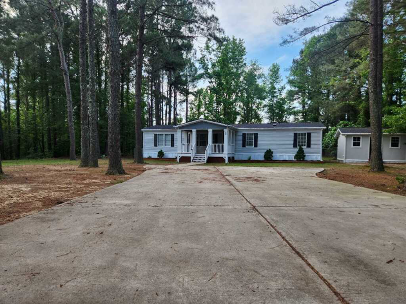 46 Wesley Ct - Photo 2 of 18