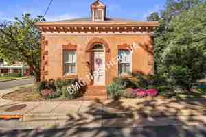 featured image of 9218 Portner Ave