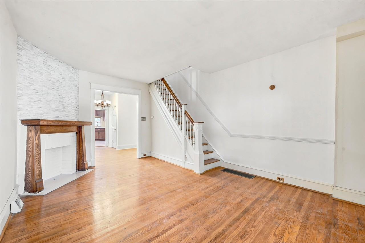 508 N 55th St - Photo 3 of 20