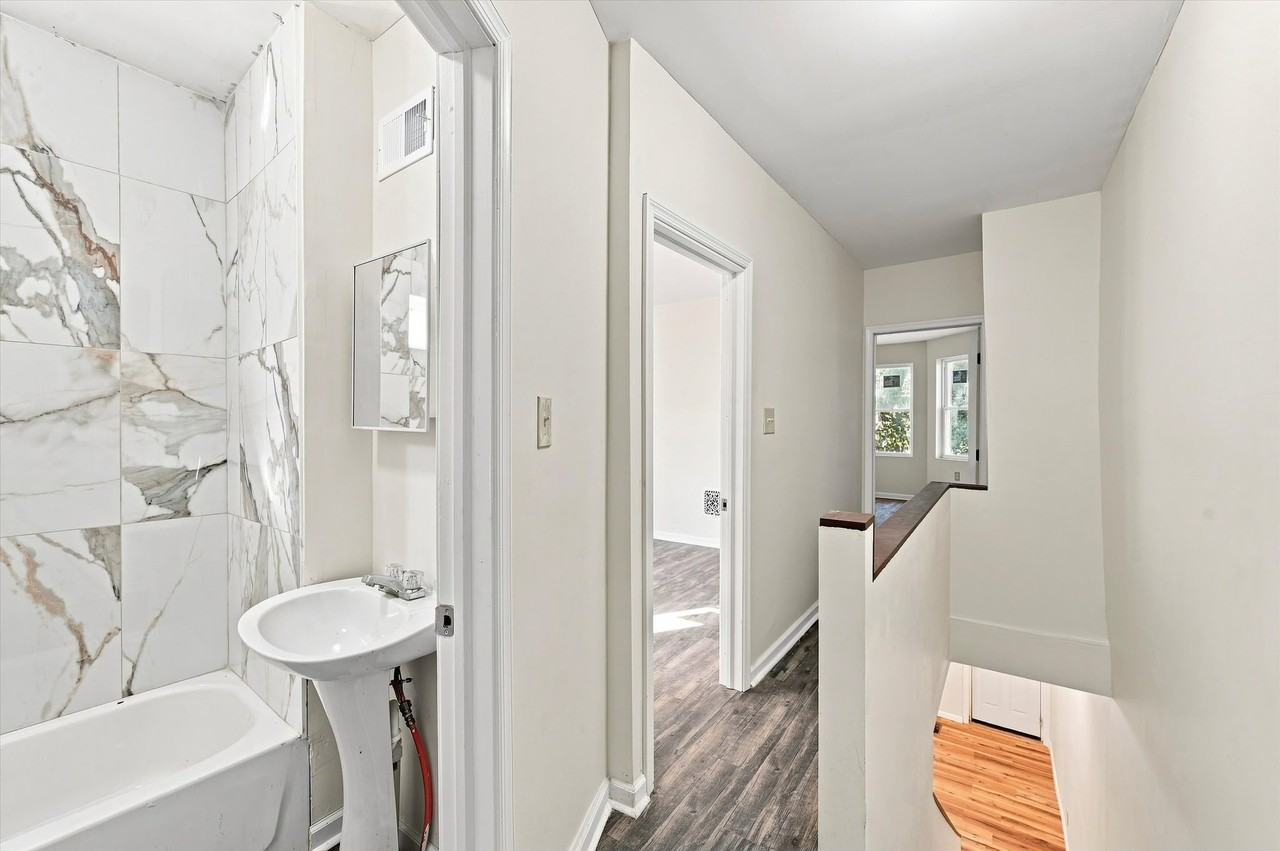 881 N 51st St - Photo 6 of 10