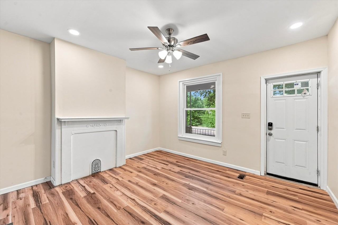 881 N 51st St - Photo 2 of 10