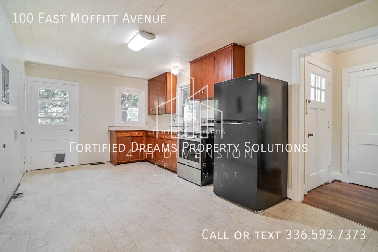100 E Moffitt Ave - Photo 6 of 20
