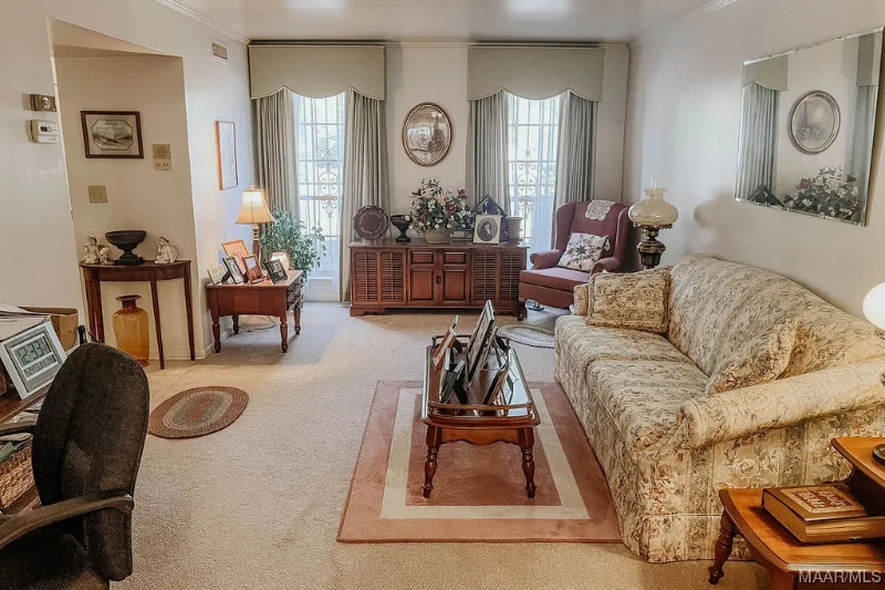3522 Carter Hill Rd - Photo 2 of 13