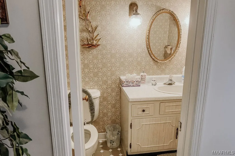 3522 Carter Hill Rd - Photo 6 of 13