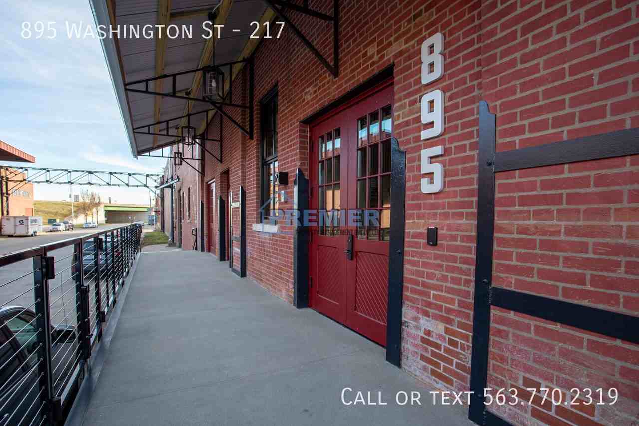895 Washington St #217 - Photo 3 of 19