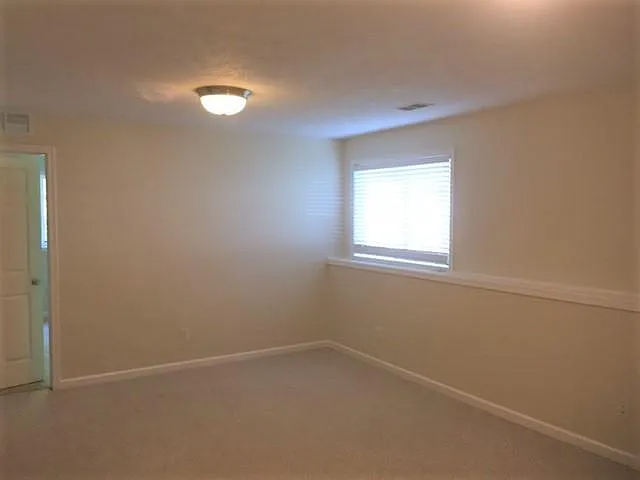 4673 Byron Center Ave Sw #4673 - Photo 4 of 15